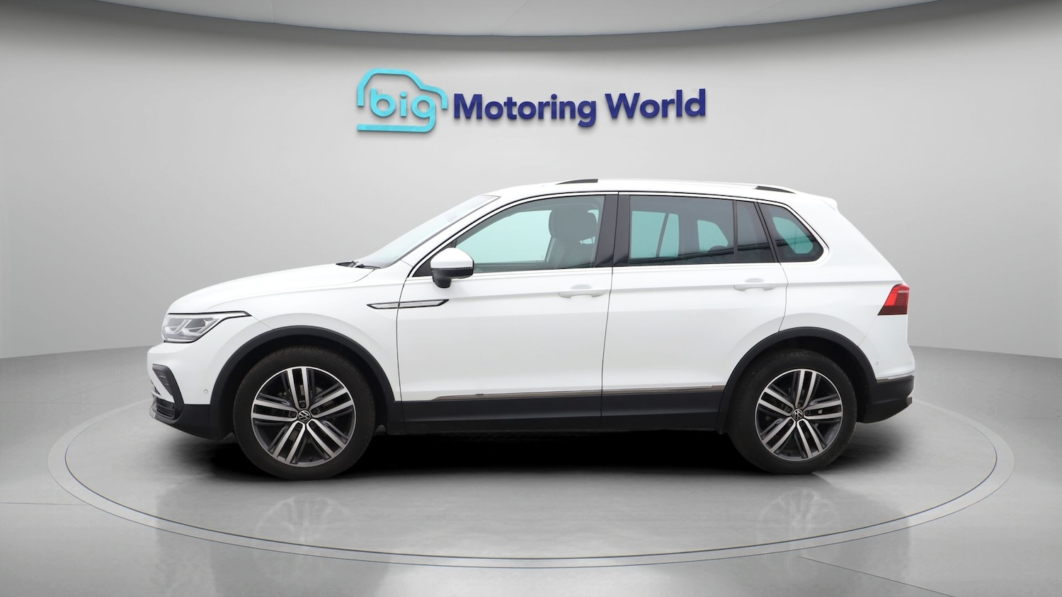 Used Volkswagen Tiguan 2020 for sale - 77603928: Photo 4