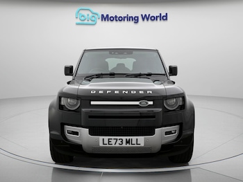 Used Land Rover Defender 2024 for sale - 79502848: Photo