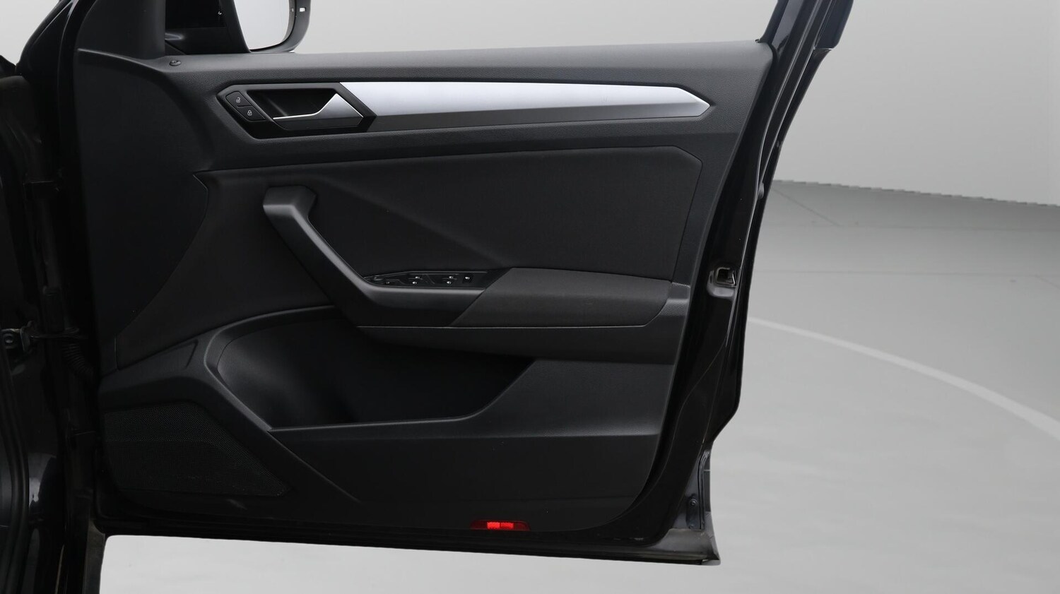 Used Volkswagen T-Roc 2022 for sale - 76485699: Photo 15