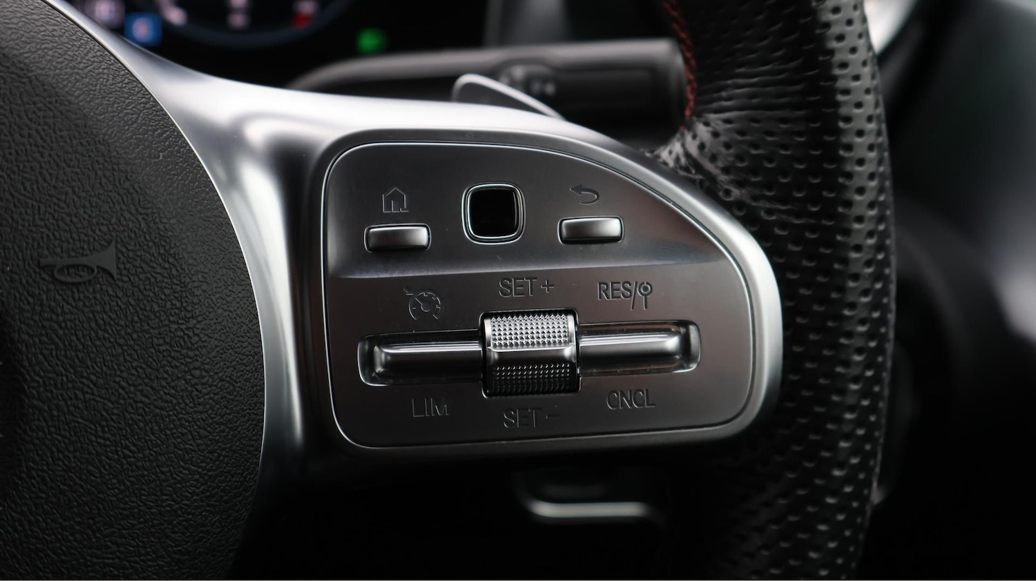 Used Mercedes-Benz A-Class 2019 for sale - 77662401: Photo 25