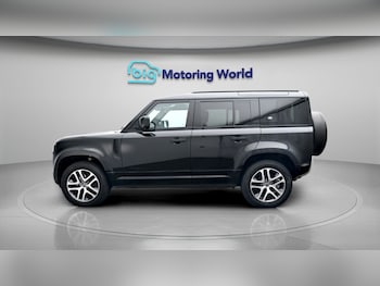 Used Land Rover Defender 110 2022 for sale - 79257819: Photo