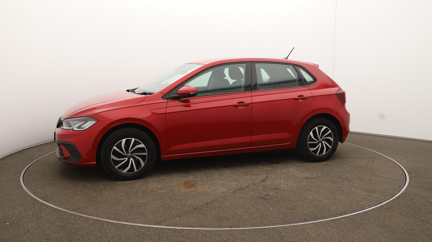 Used Volkswagen Polo 2022 for sale - 76527749: Photo 65