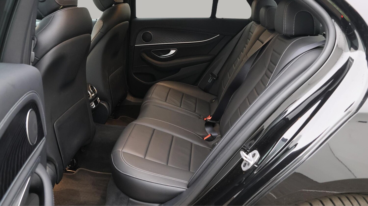 Used Mercedes-Benz E Class for sale - 76539152: Photo 17