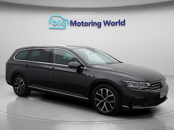 Used Volkswagen Passat 2022 for sale - 75657621: Photo