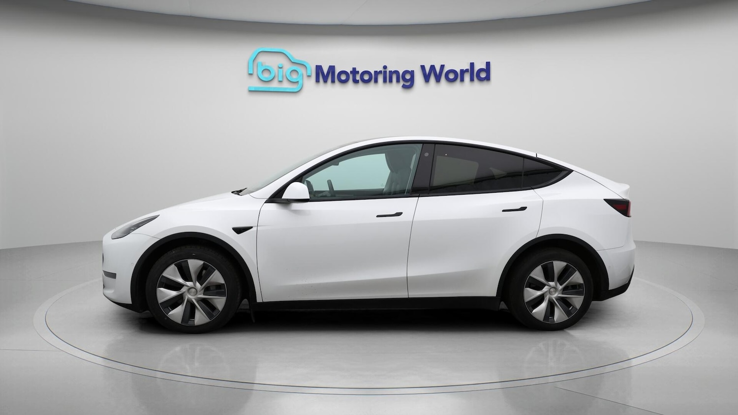 Used Tesla Model Y 2022 for sale - 76122697: Photo 5