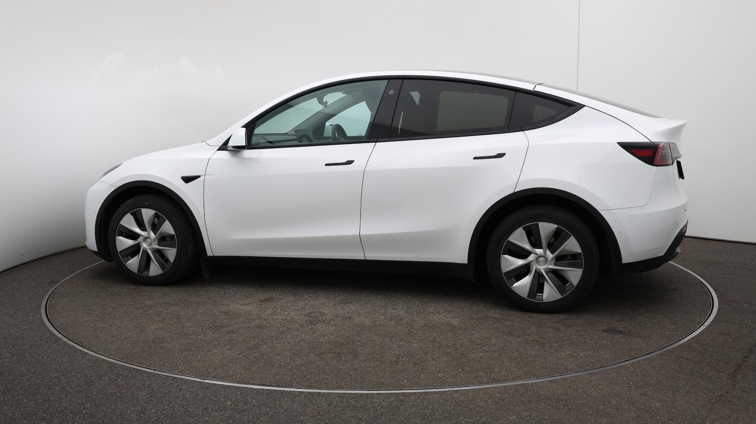 Used Tesla Model Y 2022 for sale - 76122697: Photo 59