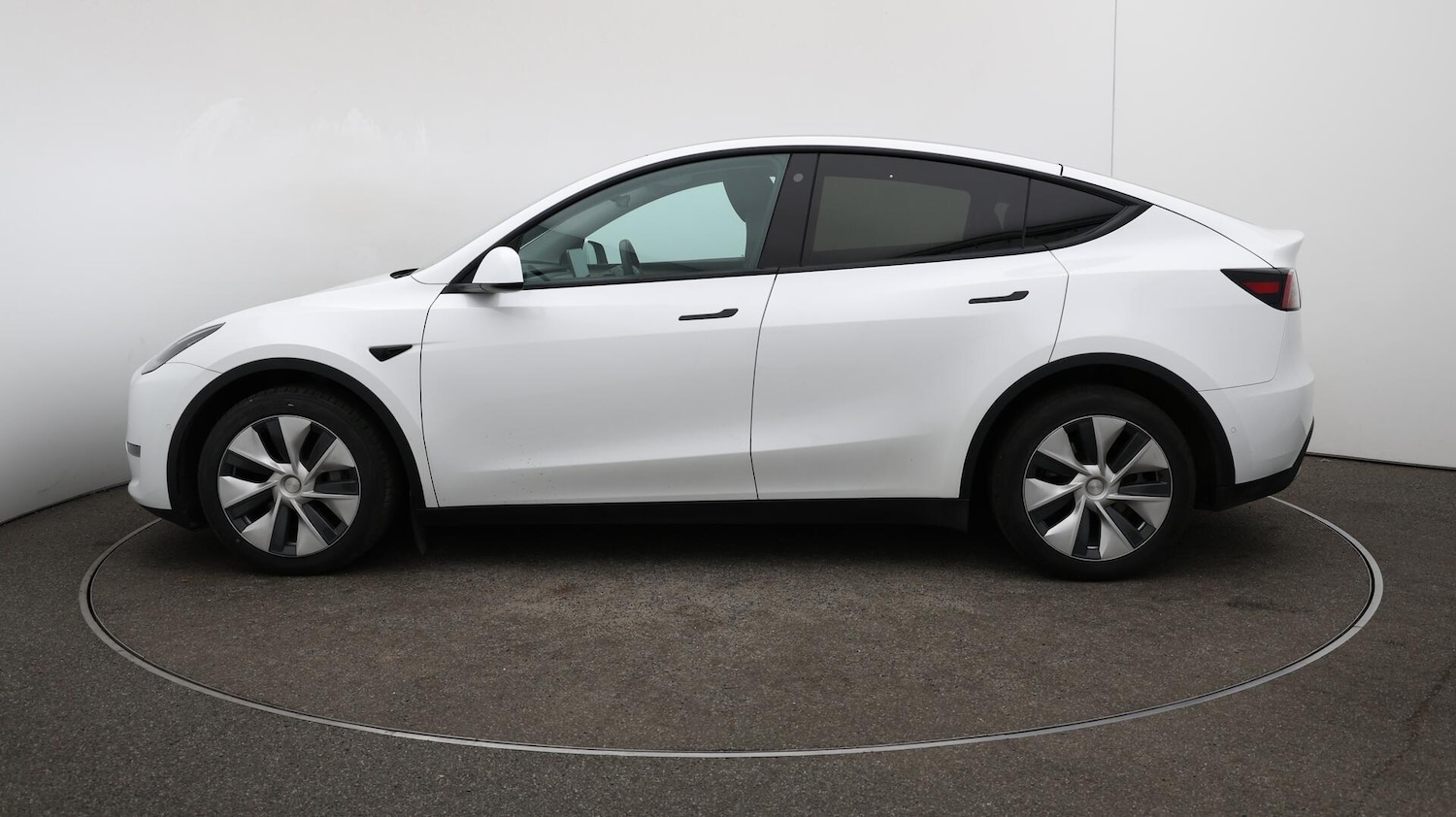 Used Tesla Model Y 2022 for sale - 76122697: Photo 65