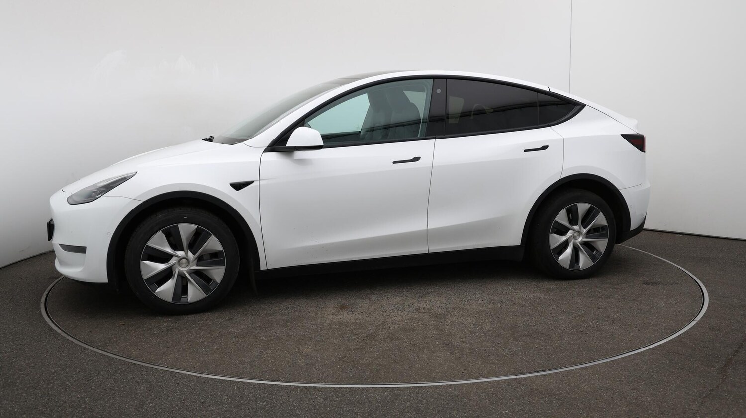Used Tesla Model Y 2022 for sale - 76122697: Photo 67