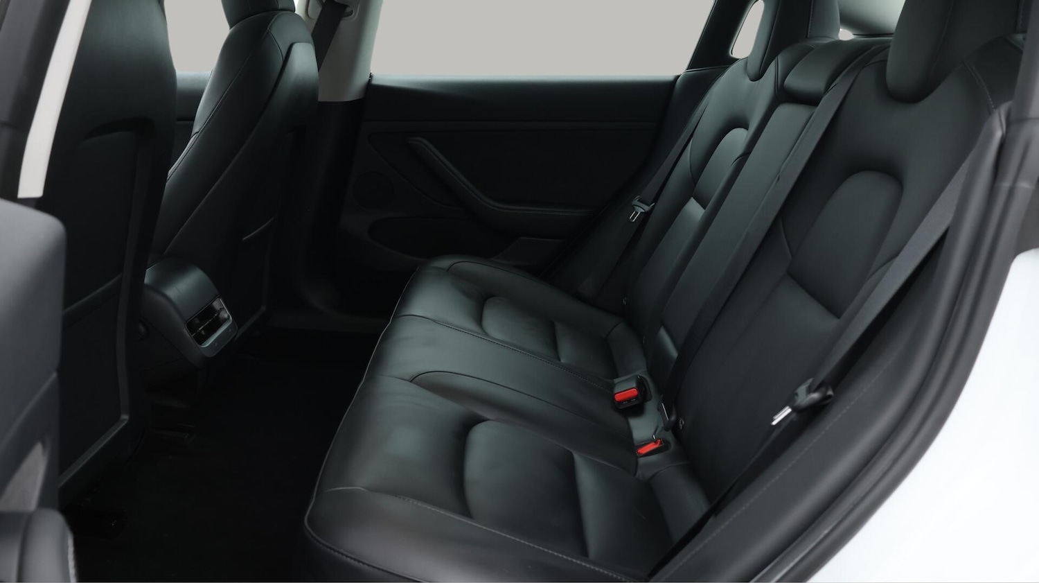 Used Tesla Model 3 2021 for sale - 76189290: Photo 17