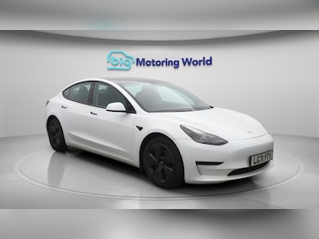 Used Tesla Model 3 2021 for sale - 76189290: Photo 2