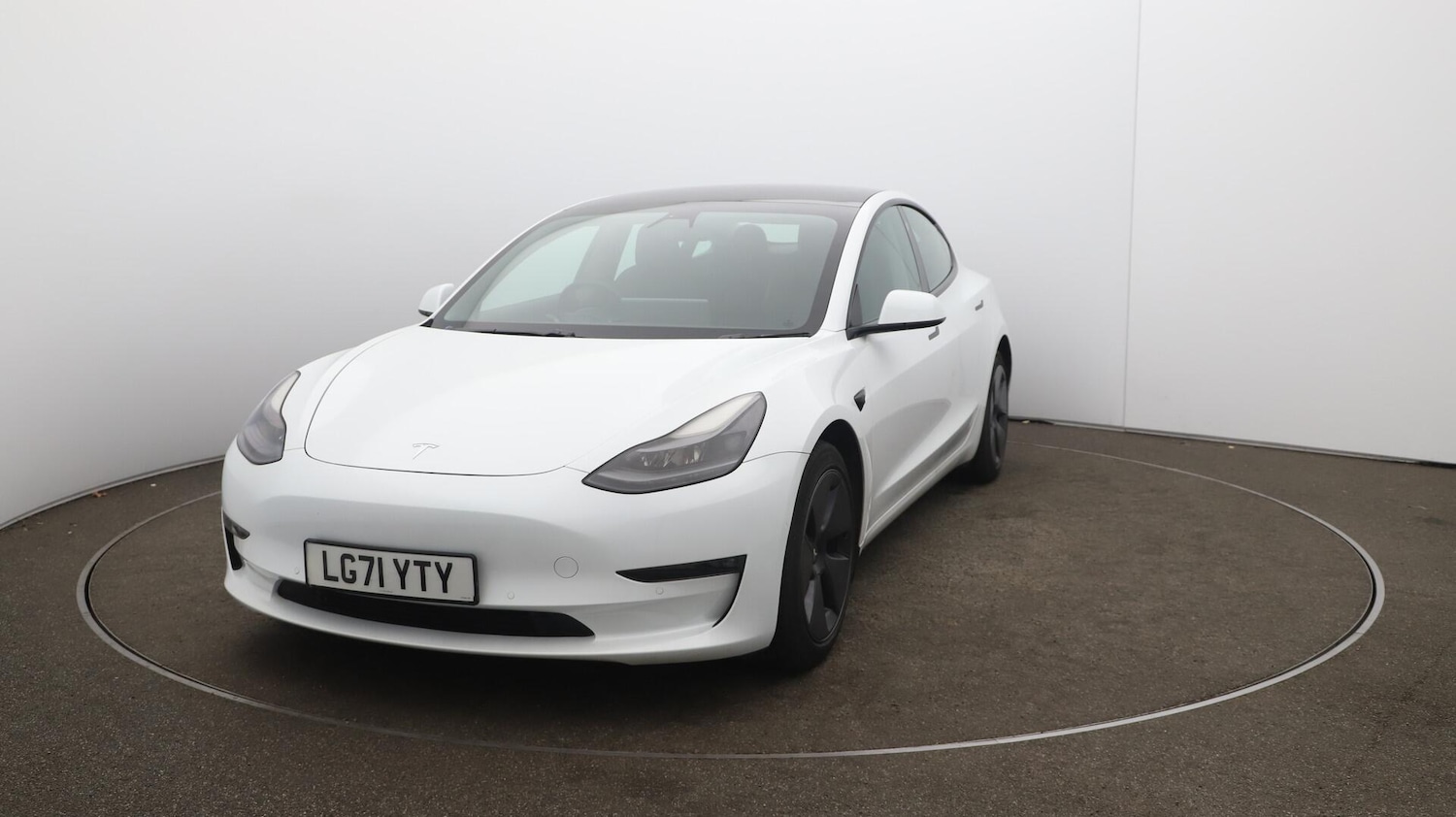 Used Tesla Model 3 2021 for sale - 76189290: Photo 38