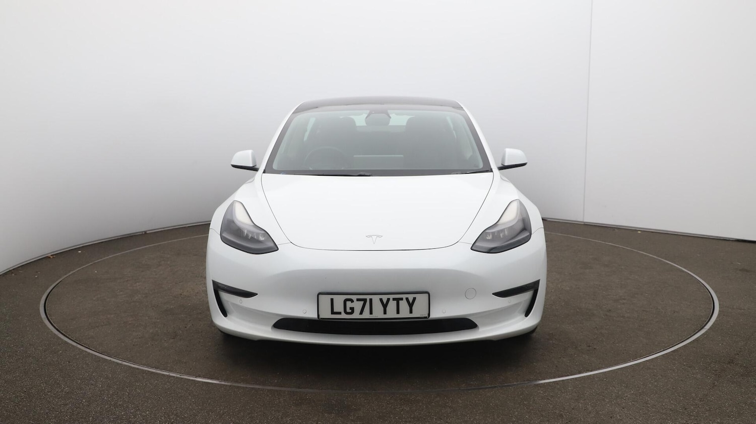 Used Tesla Model 3 2021 for sale - 76189290: Photo 40