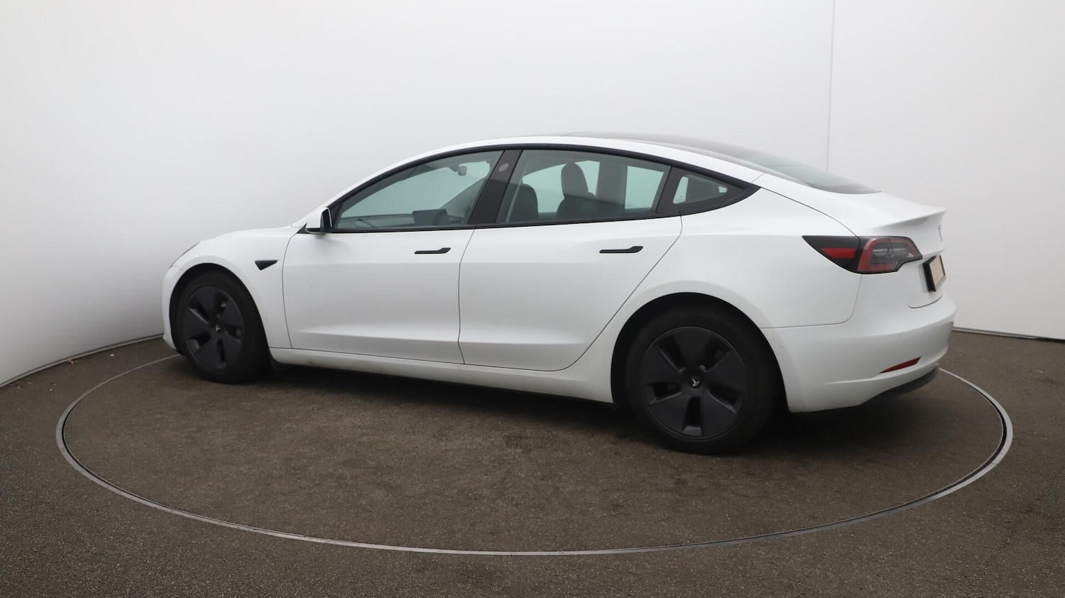 Used Tesla Model 3 2021 for sale - 76189290: Photo 47