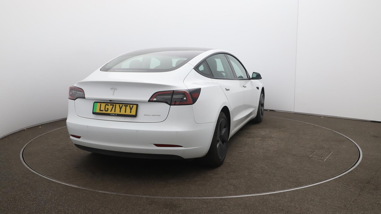 Used Tesla Model 3 2021 for sale - 76189290: Photo 56