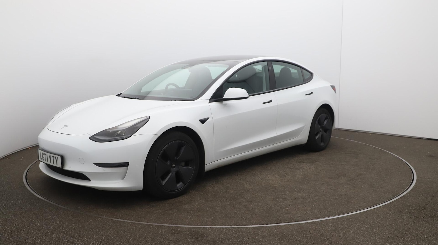 Used Tesla Model 3 2021 for sale - 76189290: Photo 69