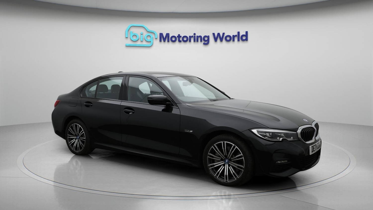 Used BMW 3 Series 2021 for sale - 76457869: Photo 2