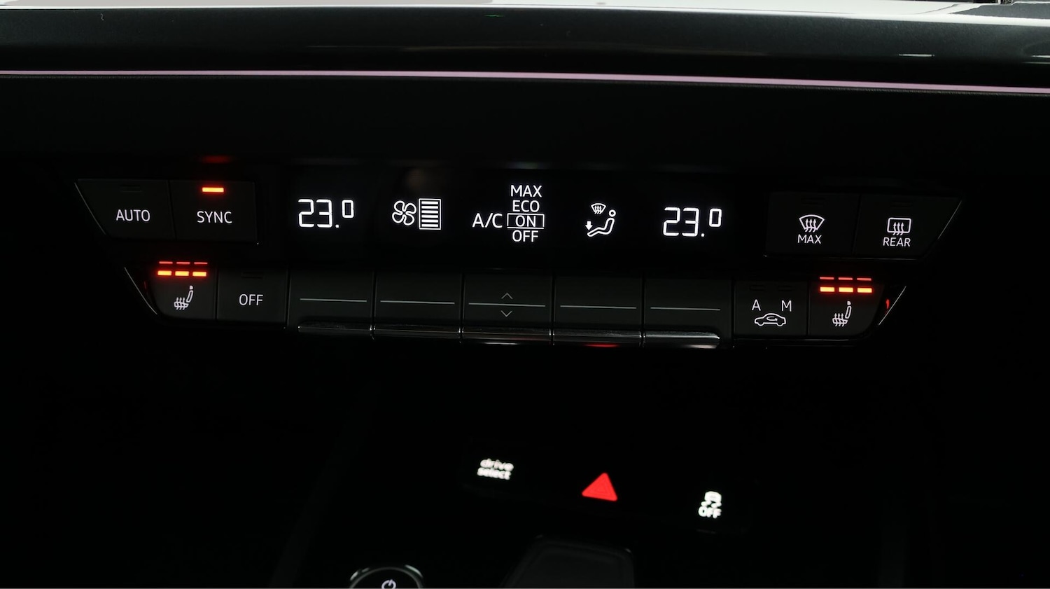 Used Audi Q4 e-tron 2023 for sale - 76433339: Photo 13