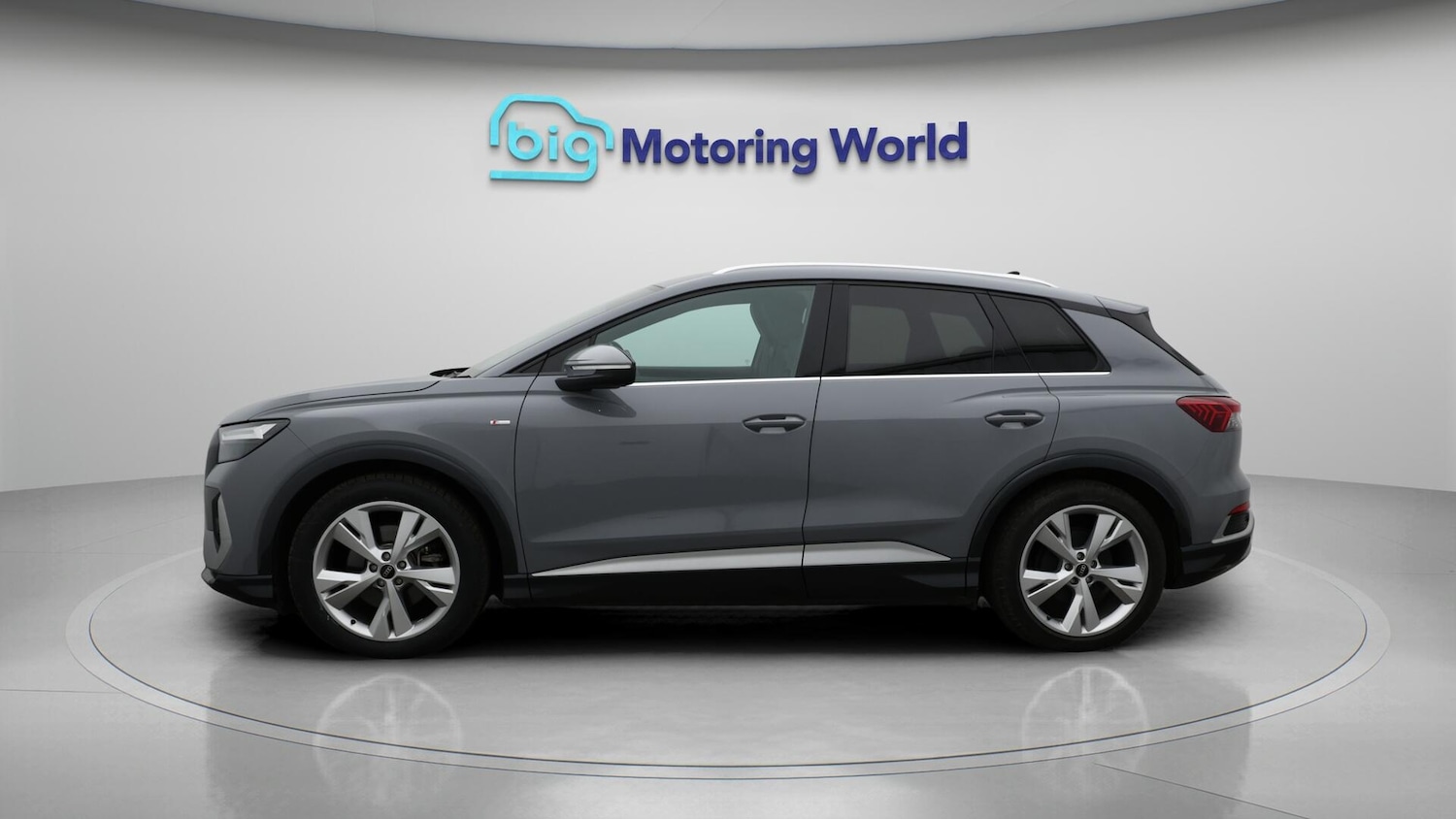 Used Audi Q4 e-tron 2023 for sale - 76433339: Photo 5