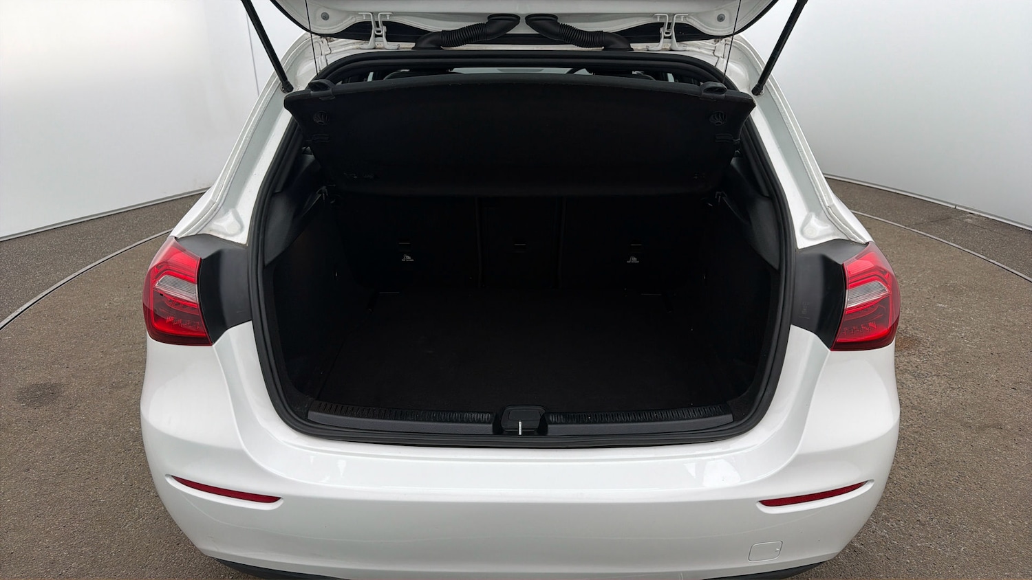 Used Mercedes-Benz A-Class 2021 for sale - 78106546: Photo 16