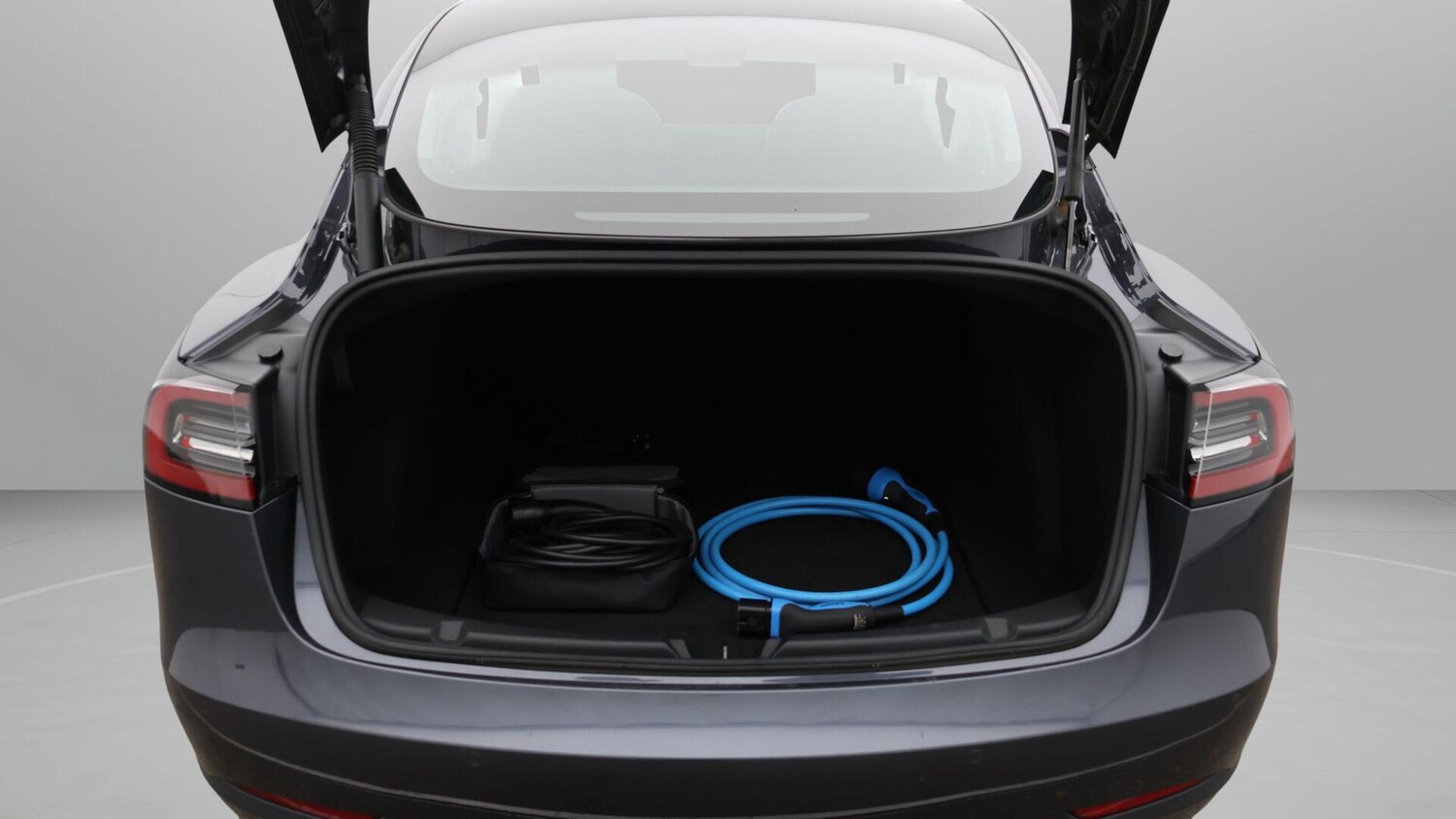 Used Tesla Model 3 2021 for sale - 76657063: Photo 18