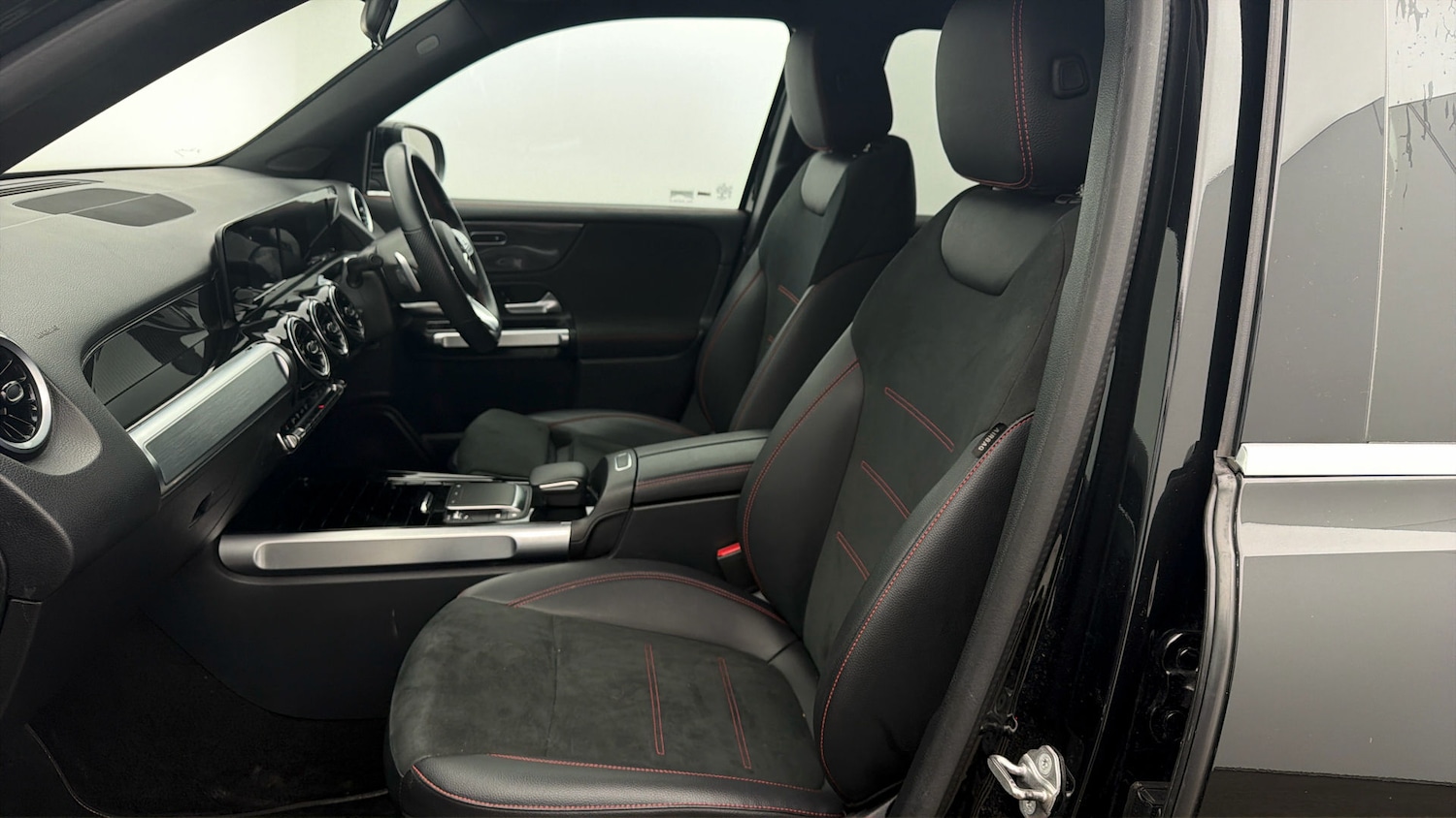 Used Mercedes-Benz GLB 2022 for sale - 77963038: Photo 13