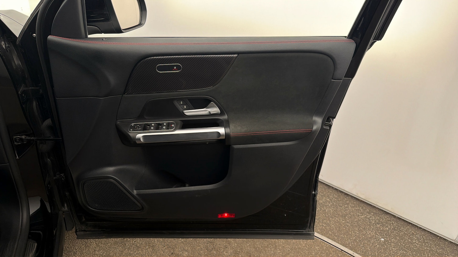 Used Mercedes-Benz GLB 2022 for sale - 77963038: Photo 14