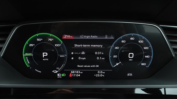 Used Audi e-tron 2022 for sale - 75678330: Photo 11