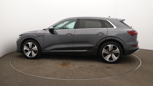 Used Audi e-tron 2022 for sale - 75678330: Photo 49