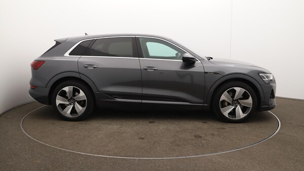 Used Audi e-tron 2022 for sale - 75678330: Photo 50