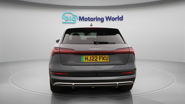 Used Audi e-tron 2022 for sale - 75678330: Photo 7