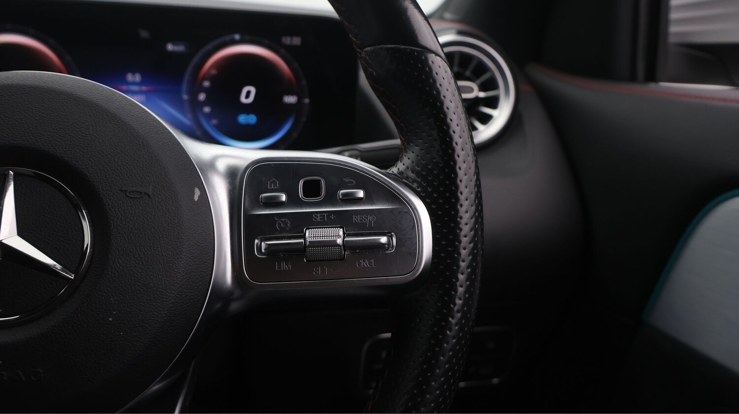 Used Mercedes-Benz EQA 2022 for sale - 77582463: Photo 24