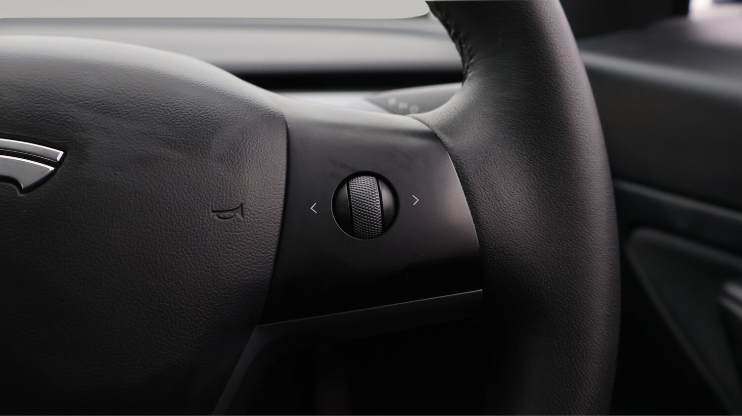 Used Tesla Model 3 2020 for sale - 77662010: Photo 26