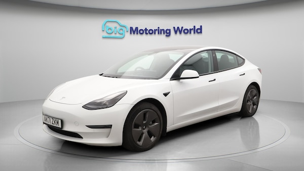 Used Tesla Model 3 2021 for sale - 76295482: Photo 4