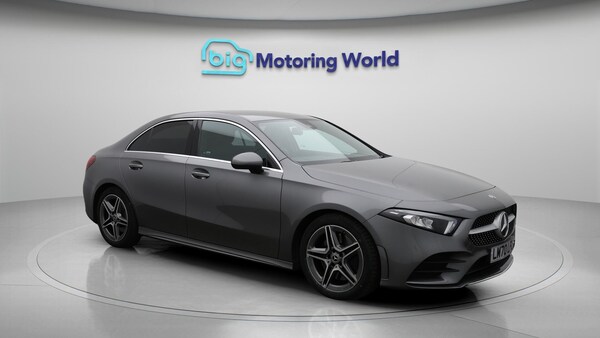 Used Mercedes-Benz A-Class 2020 for sale - 76270709: Photo 2