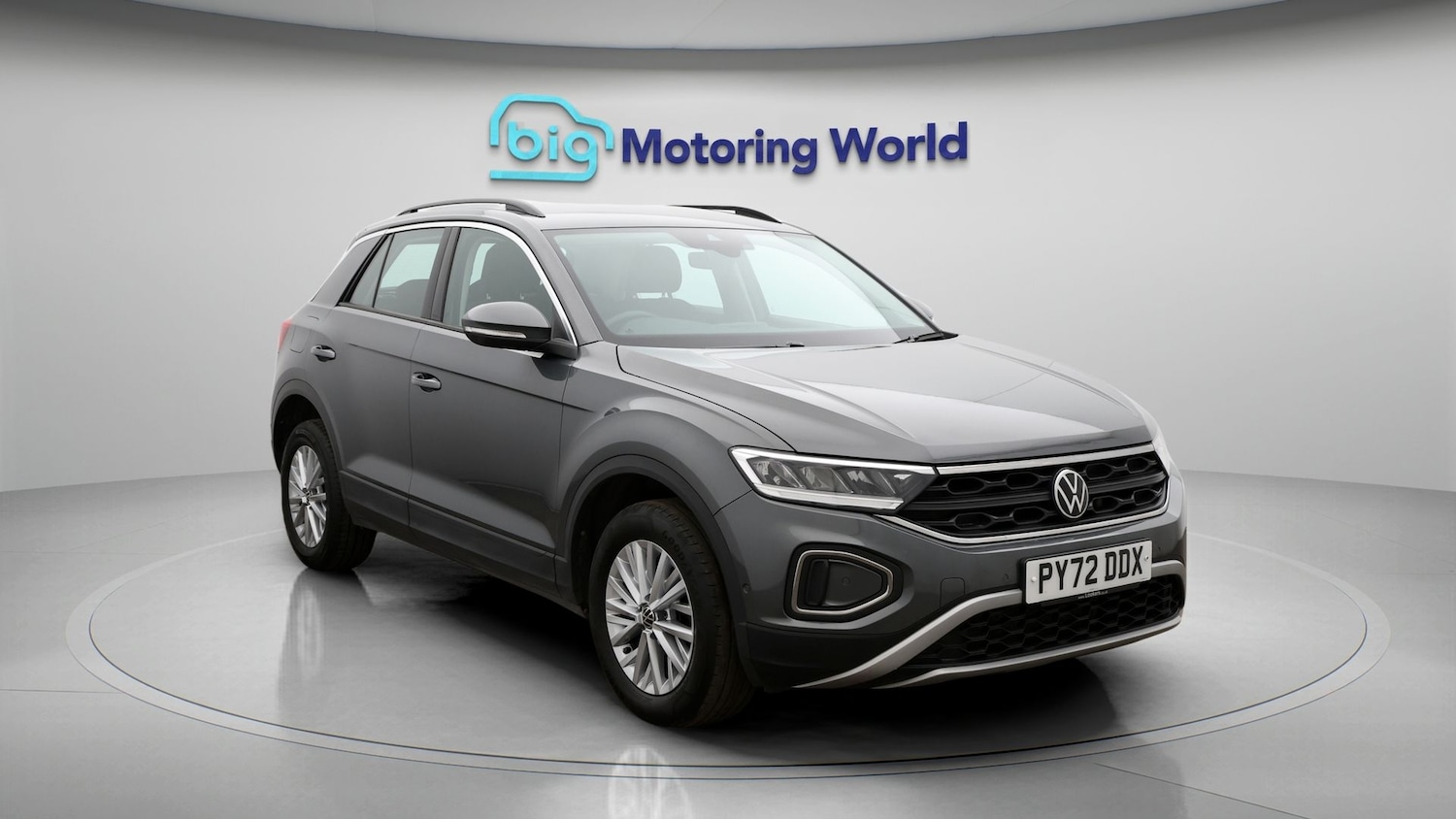Used Volkswagen T-Roc 2022 for sale - 77619278: Photo 1