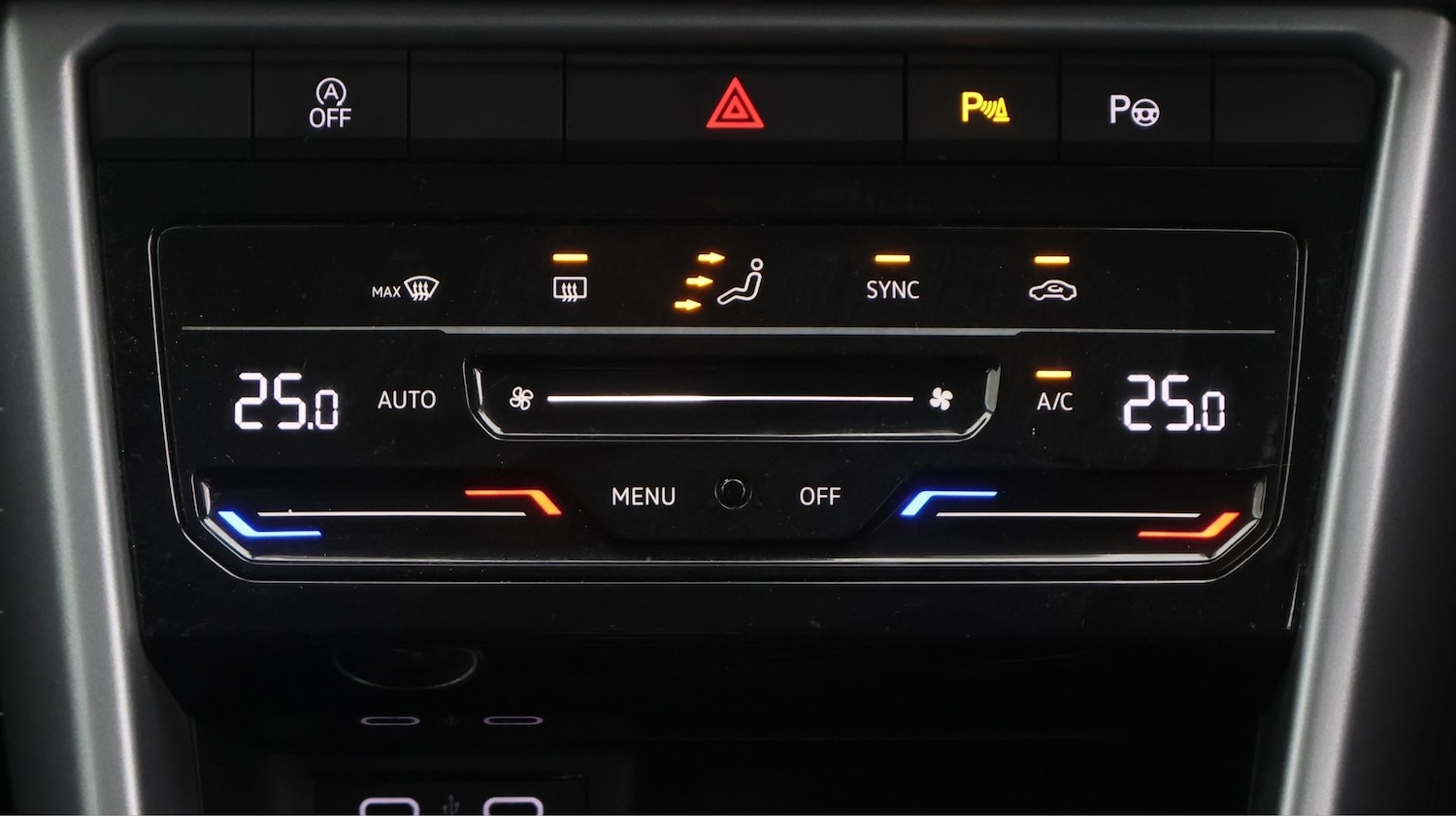 Used Volkswagen T-Roc 2022 for sale - 77619278: Photo 12