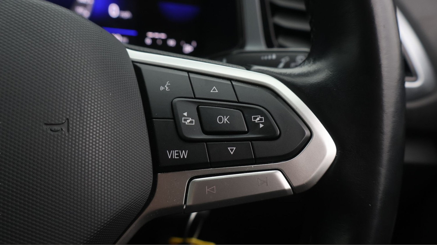 Used Volkswagen T-Roc 2022 for sale - 77619278: Photo 23