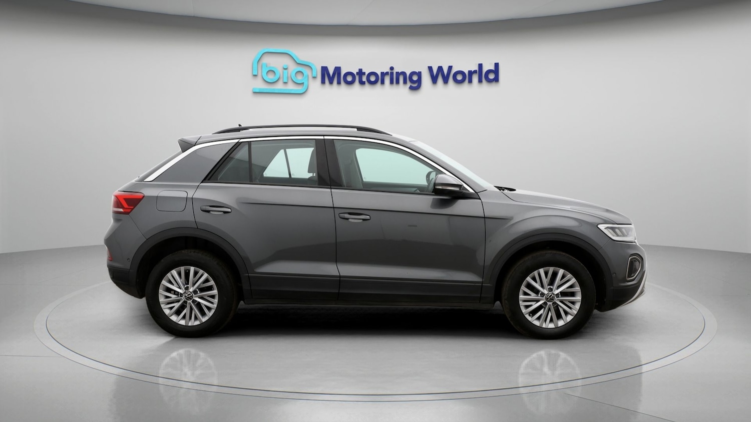 Used Volkswagen T-Roc 2022 for sale - 77619278: Photo 8