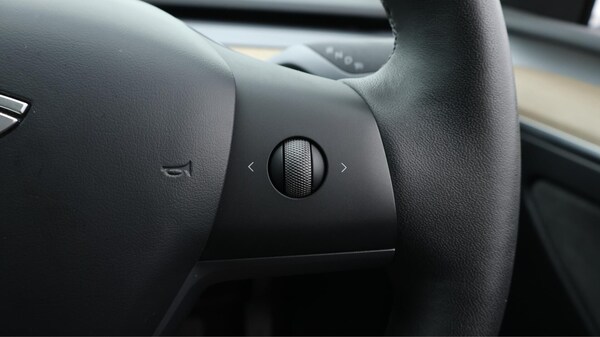 Used Tesla Model Y 2022 for sale - 76214755: Photo 24