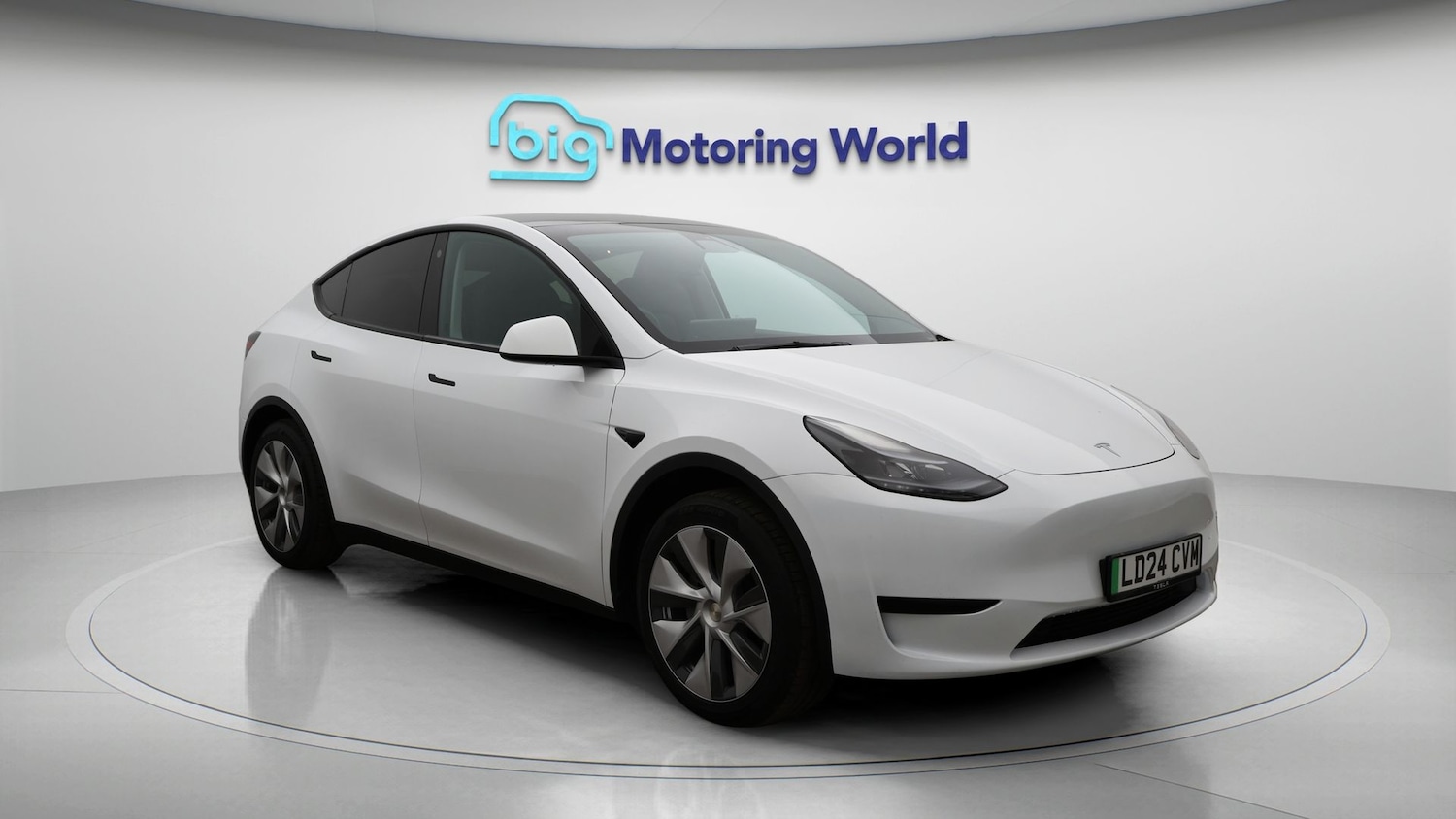 Used Tesla Model Y 2024 for sale - 77888301: Photo 1