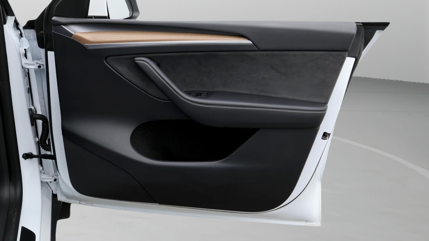 Used Tesla Model Y 2024 for sale - 77888301: Photo 15