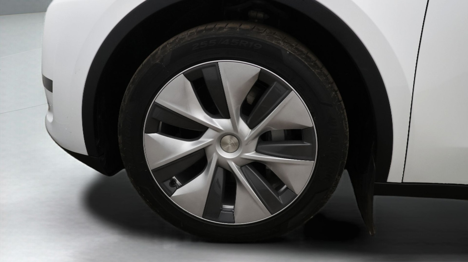 Used Tesla Model Y 2024 for sale - 77888301: Photo 18