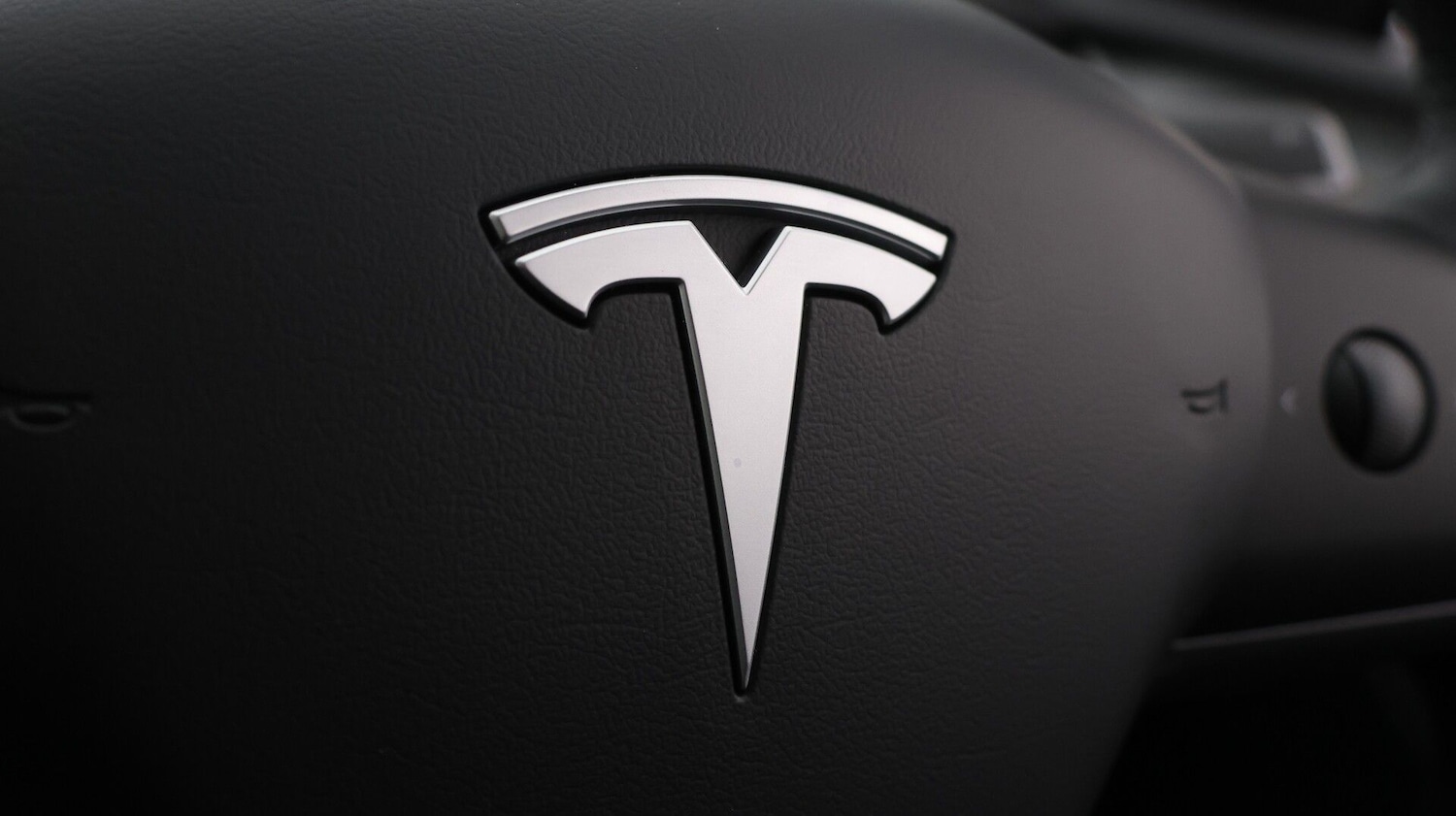 Used Tesla Model Y 2024 for sale - 77888301: Photo 25
