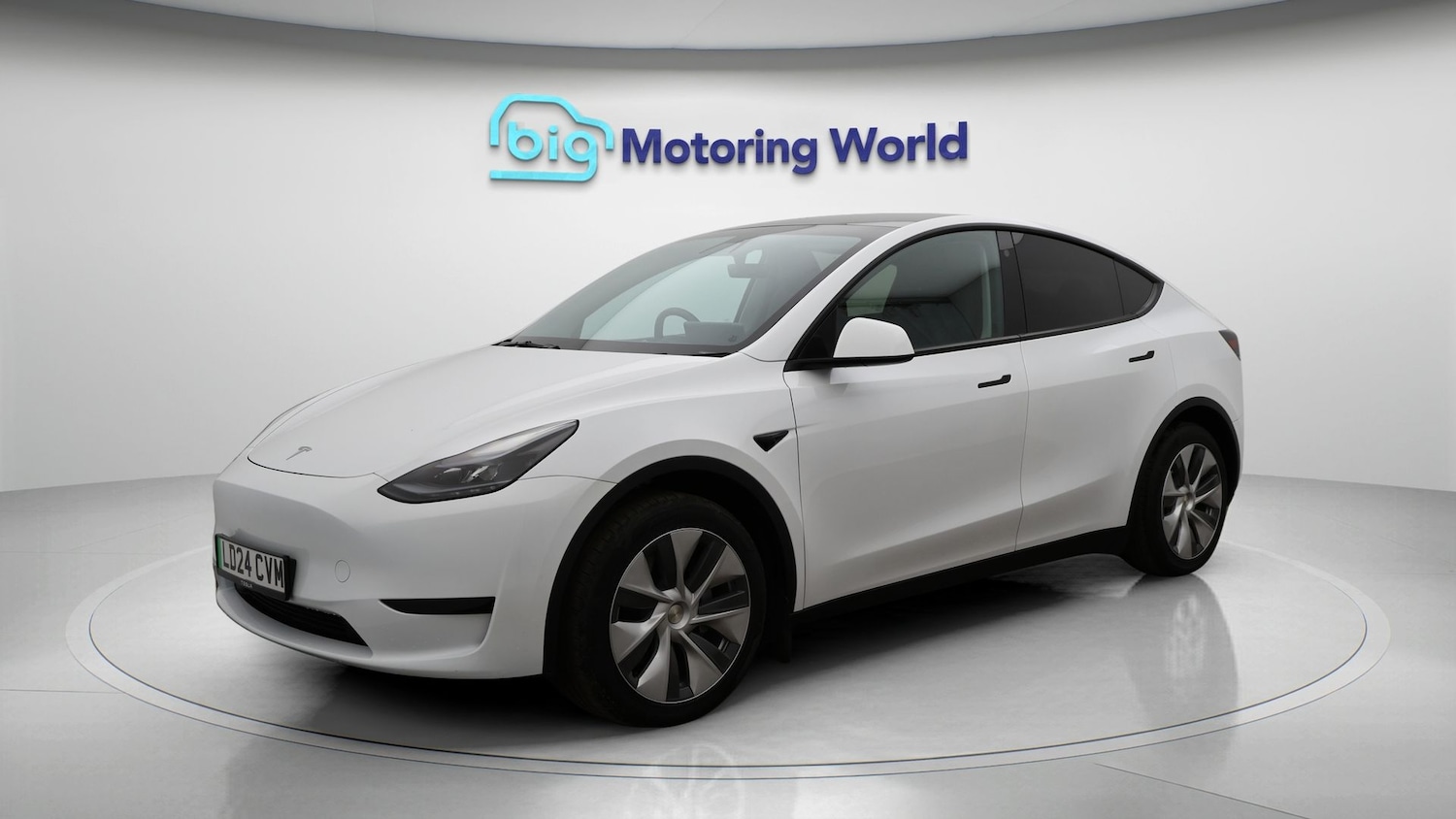 Used Tesla Model Y 2024 for sale - 77888301: Photo 3