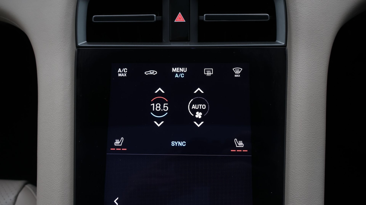 Used Porsche Taycan 2024 for sale - 77517372: Photo 12