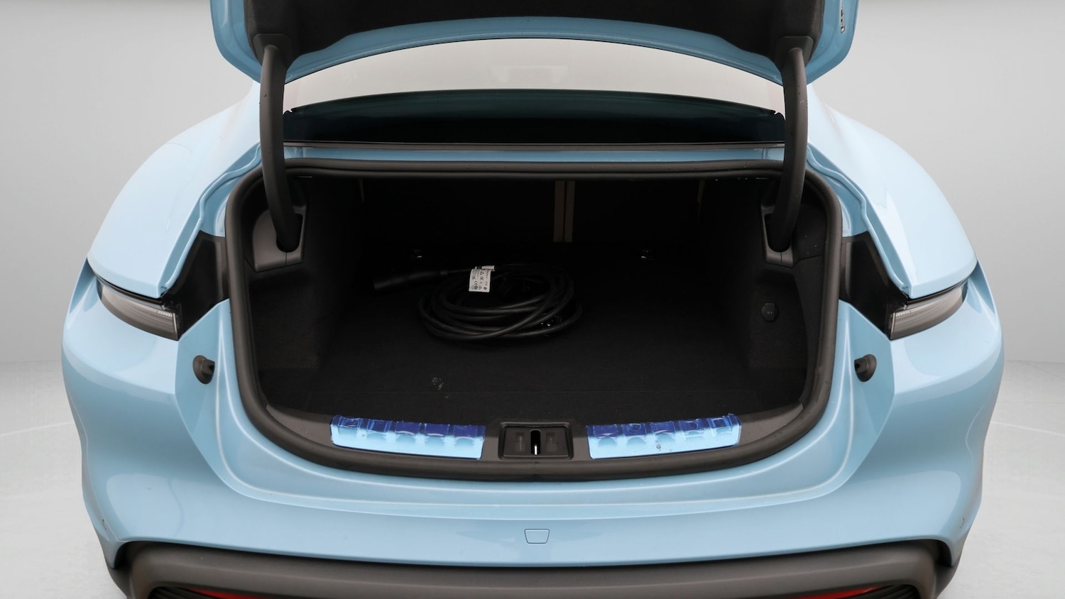 Used Porsche Taycan 2024 for sale - 77517372: Photo 17