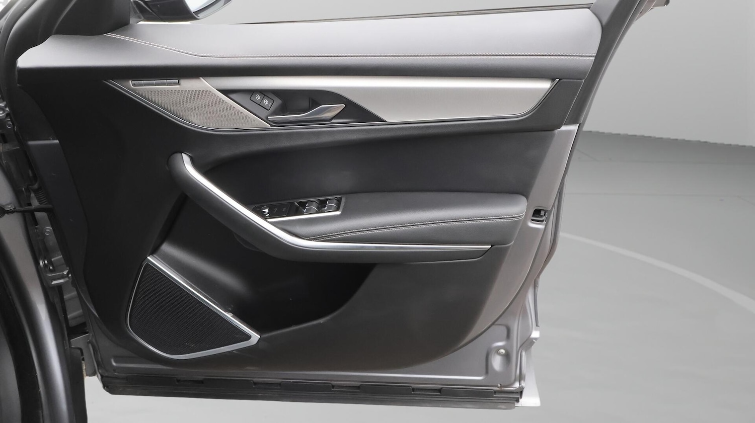 Used Jaguar F-Pace 2021 for sale - 76433064: Photo 16