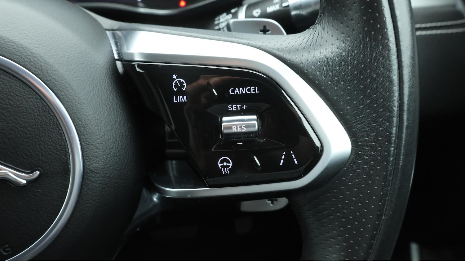 Used Jaguar F-Pace 2021 for sale - 76433064: Photo 24