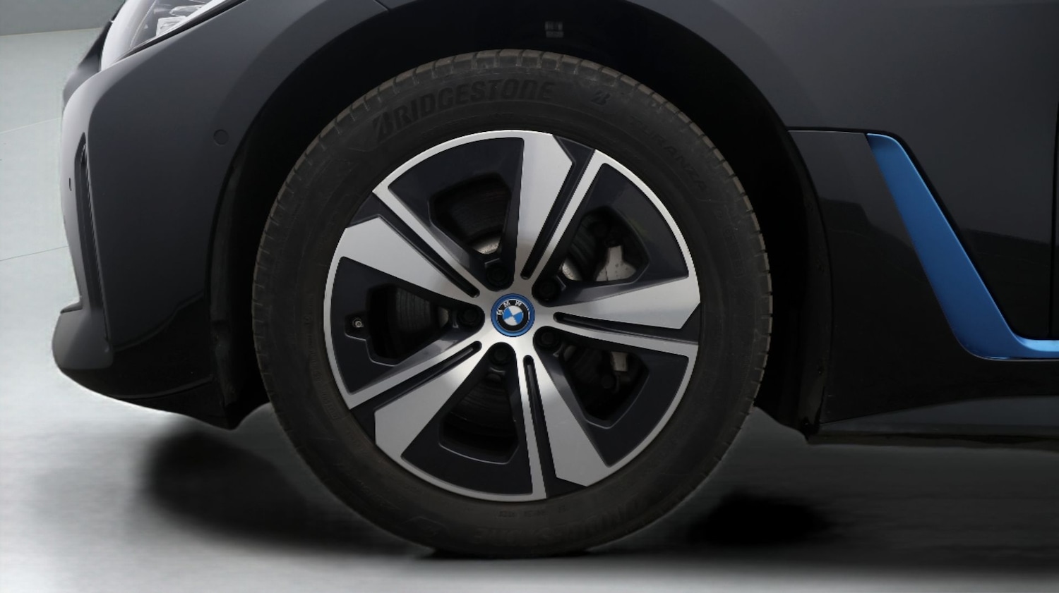 Used BMW i4 2022 for sale - 77286006: Photo 18