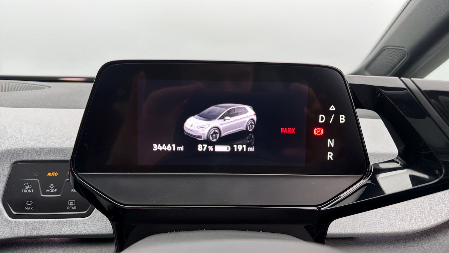 Used Volkswagen ID.3 2023 for sale - 77931888: Photo 26